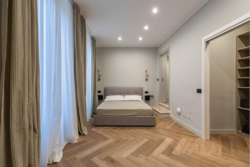 c5e5caaf-c1d0-433f-84aa-d3edee5919e6