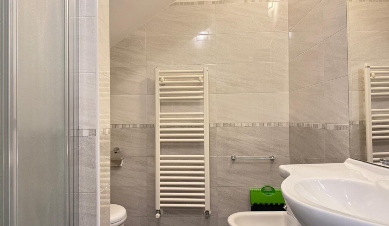 PHOTO-2025-10-24-10-08-13 7 - dimensioni grandi