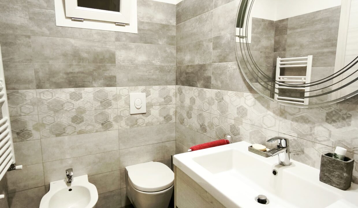 WhatsApp Image 2025-06-27 at 16.01.14 (1)