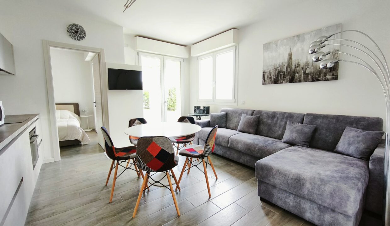 WhatsApp Image 2025-06-27 at 16.01.21 (5)